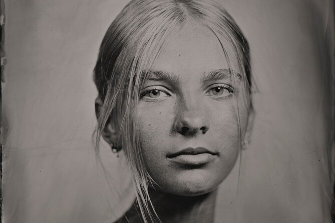 19th Century metal portrait an unique experience Porto-Portugal - Entering The Wet Plate Collodion Process in Porto