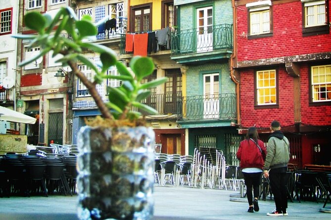3 Hour Porto Essential Private Tour - São Bento Railway Station: A Landmark Built for Meaning