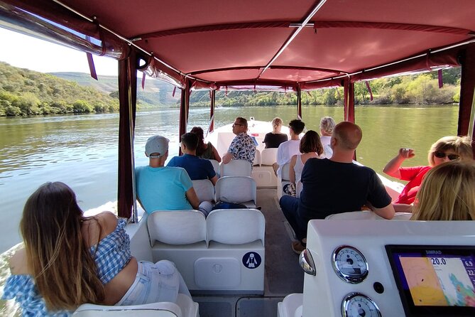 3-Hour Tour to Discover Pinhão - Moment of Discovery - Getting started at Douro Tours in Pinhão