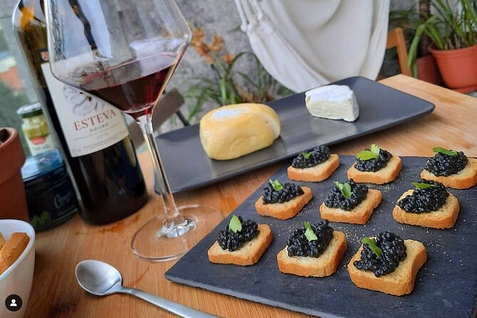 An Unforgettable Evening: Authentic Portuguese Dinner in Porto - Value in Porto: what $122.29 covers and why it can feel fair