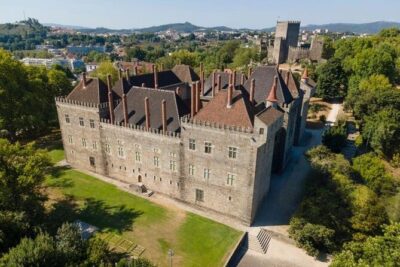 Authentic Braga & Guimarães: Small Historical Group Tour - Palace of the Dukes of Braganza: power, marriage, and a museum after the restorations