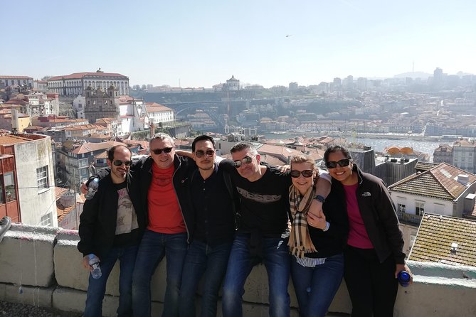Authentic Oporto Walking Tour with Wine Tasting - São Bento Railway Station tiles: the art stop you’ll keep thinking about