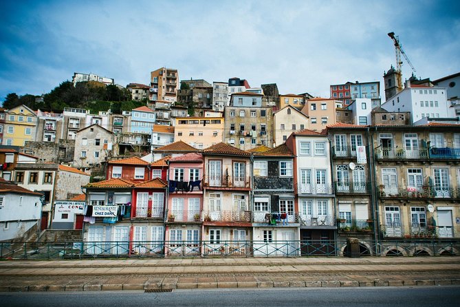 Authentic Oporto Walking Tour with Wine Tasting - What about tapas lunch?