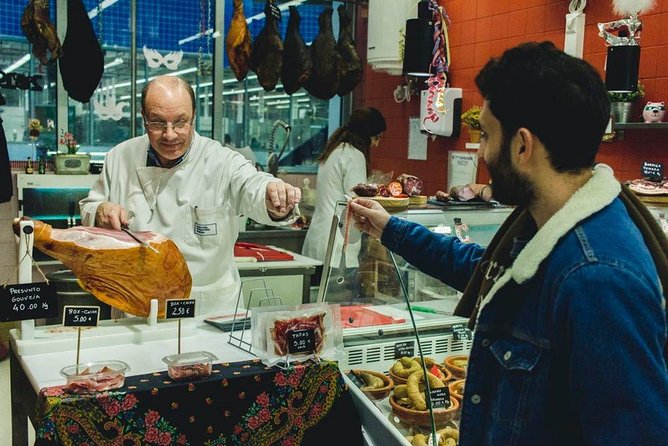 Authentic Porto Food Tour & Market Experience - Stop 1: Portuguese Breakfast Pastry That Hits First