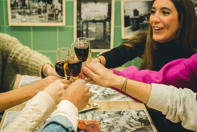 Authentic Porto Food Tour & Market Experience - Stop 4: Local Lunch with Bifana and Fino Beer (Big Chunk of the Time)