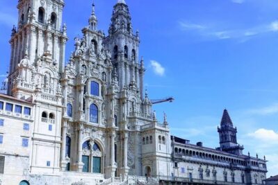 Bicycle rental in Porto for the Santiago de Compostela Road - Autonomy on the Portuguese Way: what you control (and what can cost extra)