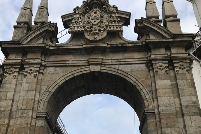 Braga and Guimarães Private Tour - The Banana-and-Moscatel Break Isn’t Just a Gimmick
