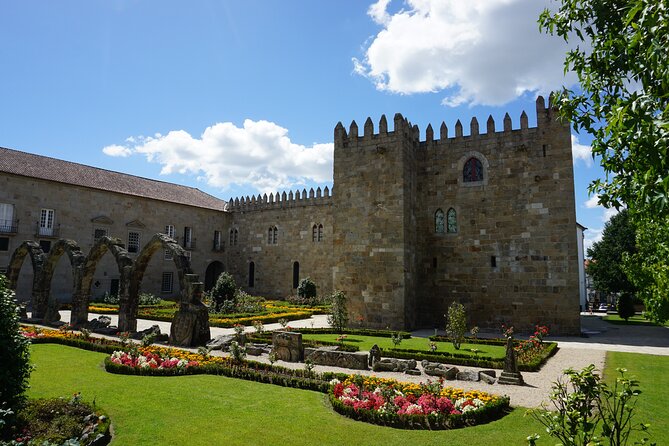 Braga & Guimarães Best-Of Private Tour – Customizable Experience - Braga: Bom Jesus Sanctuary, Religious Landmarks, and Real Free Time