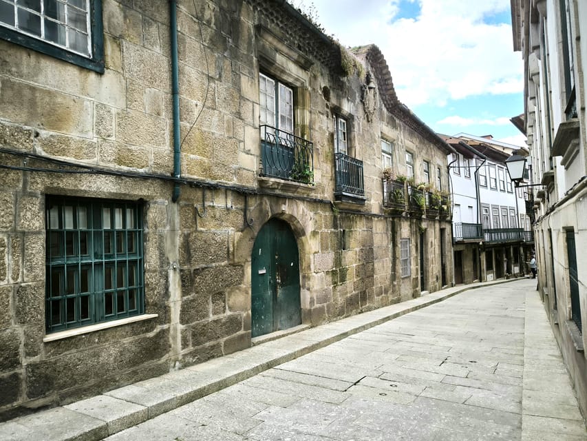 Braga & Guimarães Tour: Small Historical Group Tour - Braga Cathedral and the City Walk You’ll Appreciate Later