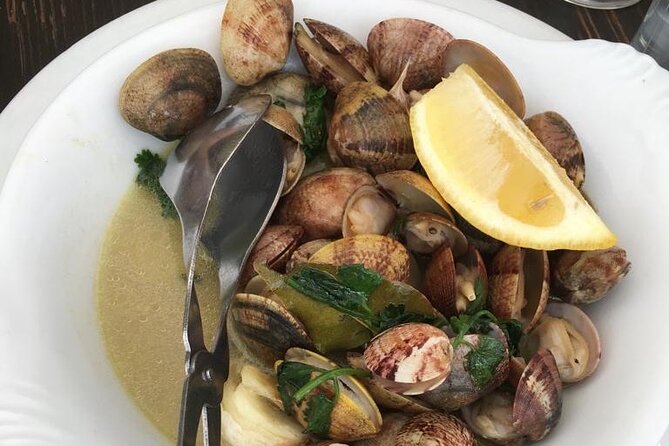 Buy, Cook & Taste-Gastronomic Tour North Portugal - Sea and Earth in One 5-Hour Loop