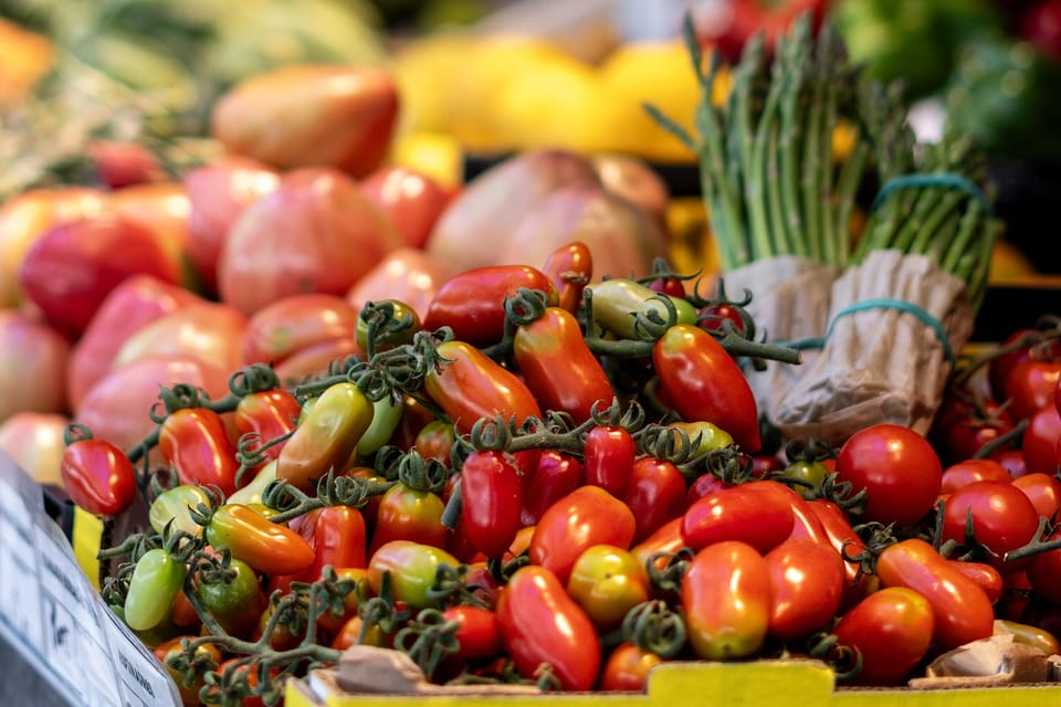 Chef Led Porto Market Tour & Portuguese Tapas Class + Wine - Key things I’d circle before you book