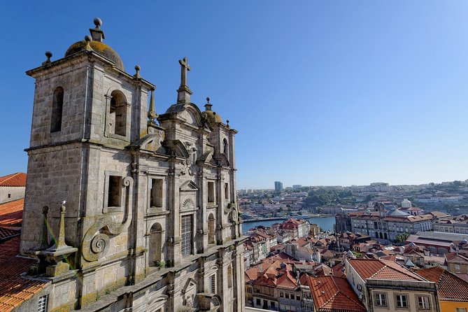 City tour through historic center of Porto with many insider tips 3 1/2 hrs. - Sé Cathedral Viewpoint: Old Town and Douro Alignment