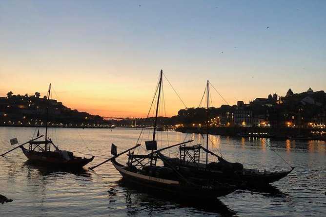 City Walking Tour & Port Wine Cellar - Crossing into Gaia: leaving Porto, entering the wine-aging world