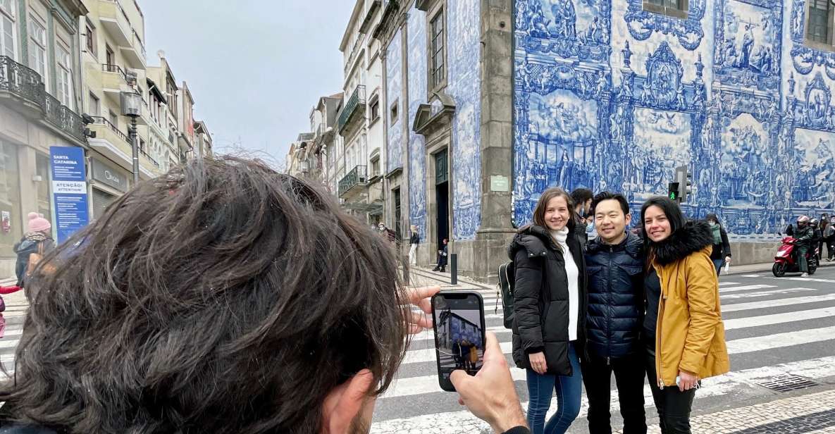 Discover Porto - A Private Walking Tour w/ Authentic Tasting - Where the Tour Starts: São Bento Train Station as Your Orientation Point