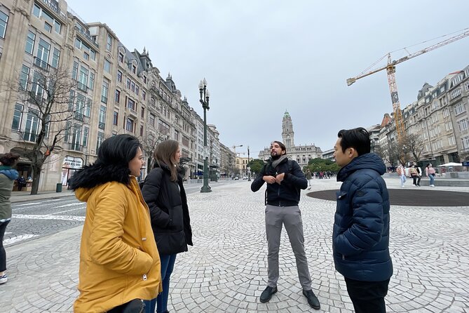 Discover Porto A Private Walking Tour with Authentic Tasting - Avenida dos Aliados: Porto’s grand boulevard for people-watching