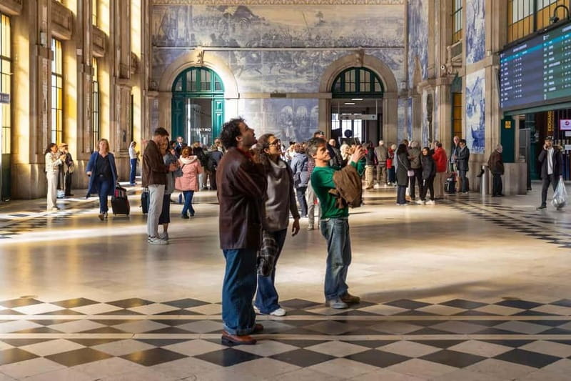 Discover Porto's Historical Roots Walking Tour - A 3-hour Porto walk with a small-group pace