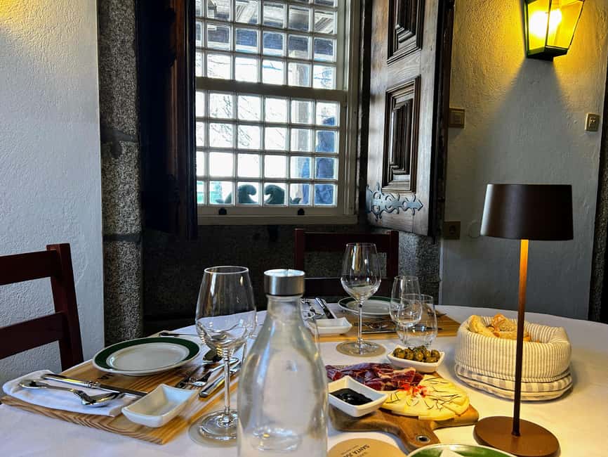 Douro: Quinta de Santa Júlia Lunch, Tour, & Wine Tasting - Key Points I’d Plan Around