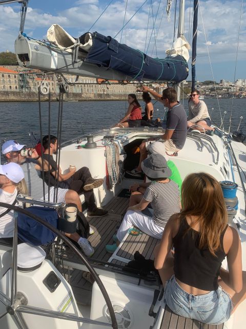 Douro Sunset Sailboat Experience in Porto - Foz do Douro sunset: the best lighting and the final photo stretch