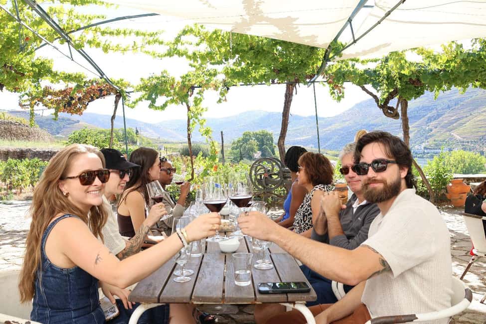 Douro valley: 10 km hike in the Valley - Entering the UNESCO Douro with a full-day game plan