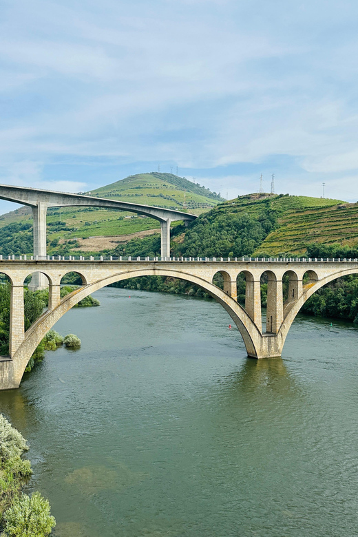 Douro Valley: 4 Cities, Wine&History - Private All-Inclusive - Port Wine Estate Visit and Tasting: What the Day Teaches