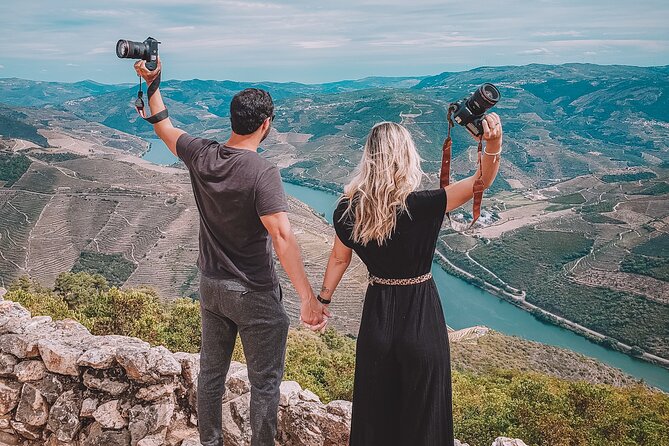 DOURO VALLEY & AMARANTE: Private Tour, Wine Tour and Cruise - From Porto at 8:30 to the Douro in a smooth, private rhythm