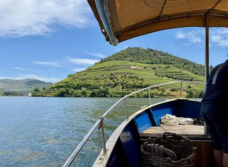 DOURO VALLEY: Premium Wine Tour, Winery Lunch & Private Boat - Pinhão + the private cruise: the part that makes the day feel special