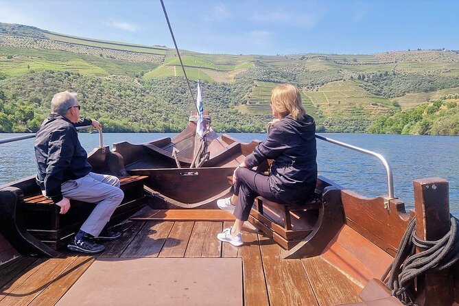 Douro Valley-Private Experience-Specialized Guide, Lunch, Boat,wineries,tastings - Price and value: is $362.22 per person reasonable?