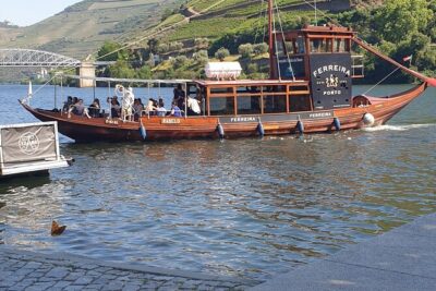 Douro Valley Tour Wine and breathtaking views - Miradouro de Sao Leonardo de Galafura: a short stop with big payoff