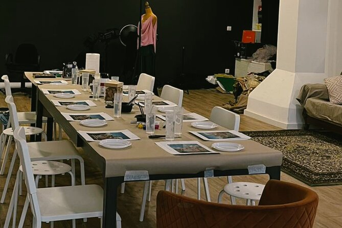 Downtown Porto Acrylic Painting Workshop for Groups or Individual - Acrylic Skills: Layering, Drying, and Brush Control