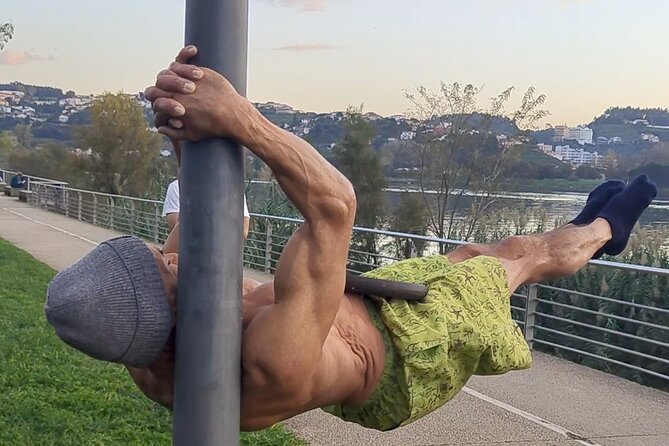 Excursion in Porto for sport lovers - Day 1: Jardim Botânico martial arts, lunch in town, then Gramido calisthenics