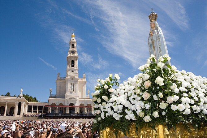 FÁTIMA Private Shrine and Pastorinhos Tour from Porto - Casa de Lúcia: meeting the longest earthly witness