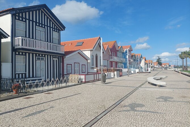 From Aveiro: Costa Nova, Barra, Vista Alegre - Half-Day Trip - A 3-hour loop from Aveiro that stitches lagoon, beach, and ceramics