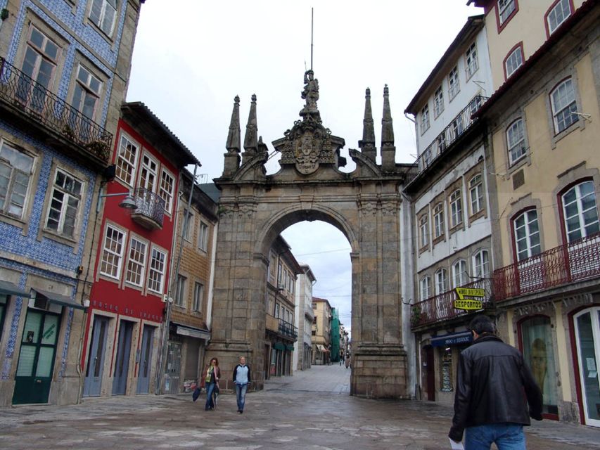 From Oporto: Braga Half-Day City Tour - Exploring Braga Town on Your Own: Shopping, Walking, and Finding Your Pace