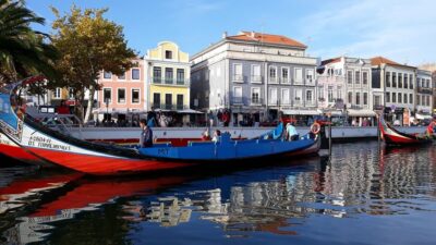 From Porto: Aveiro Half Day Tour - Meeting point at Lapa Church: the easiest way to start smoothly