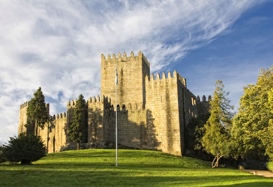 From Porto: Braga & Guimarães Full-Day Tour - Paço dos Duques de Bragança: what the palace ticket really buys you