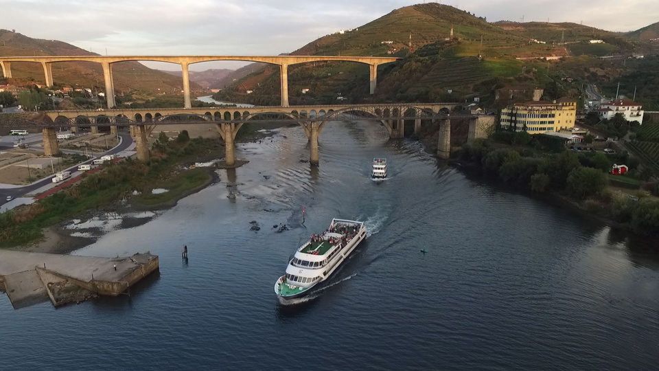 From Porto: Douro River Cruise, Winery Visit & Lunch - Why this Douro day trip feels like more than a postcard from Porto