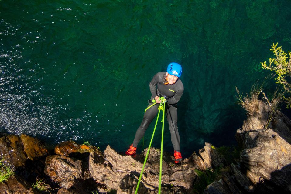 From Porto: Guided Canyoning Tour in Arouca Geopark - What you do in the canyon: waterfalls, lagoons, rappels, and jumps