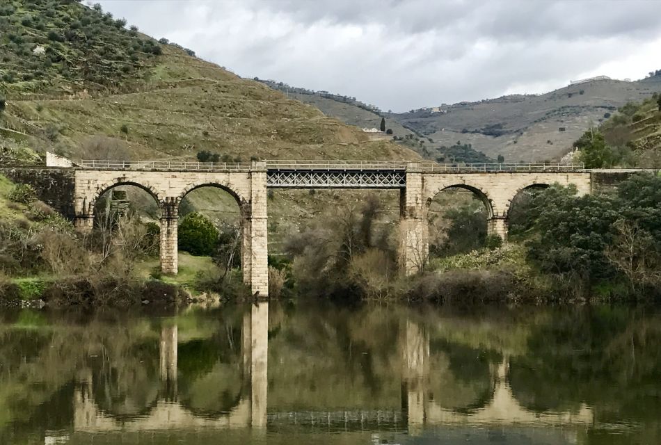 From Porto: Private Douro Valley Tour with Cruise and Wine - Lunch at a Local Restaurant: Plan Ahead Because It’s Not Included