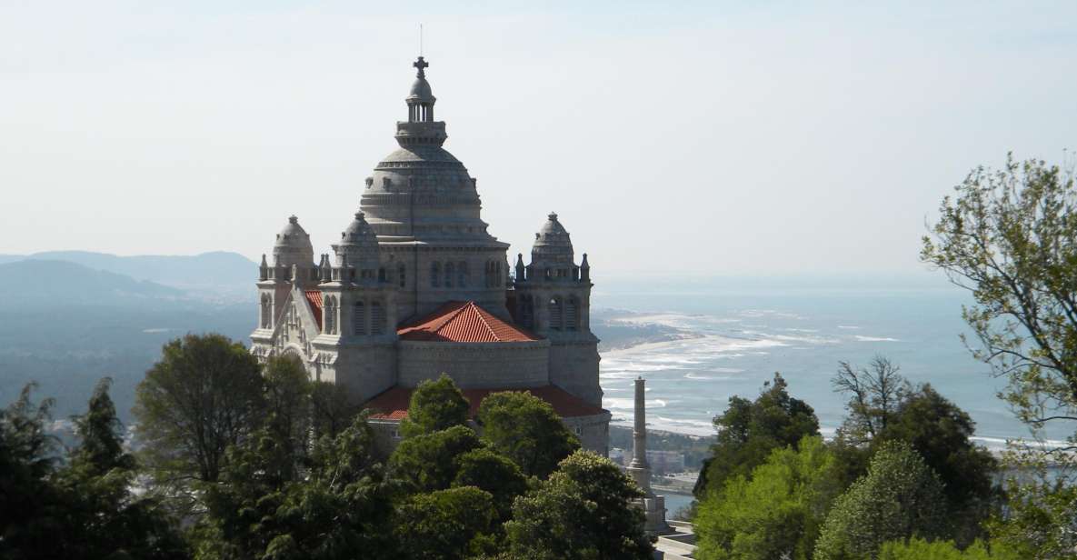From Porto: Viana Castelo and Ponte Lima Private Tour - Private guide quality: what you can realistically expect