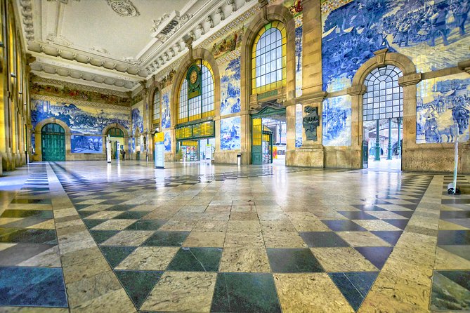 Full-Day Private Tuk Tuk All Around Porto - Teatro Nacional São João and the Tile-Lined Start of Old Porto