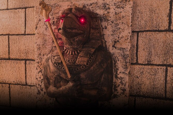 Game Over - Ultimate Escape Room Private Experience - Finding Game Over Porto by Rua da Fábrica