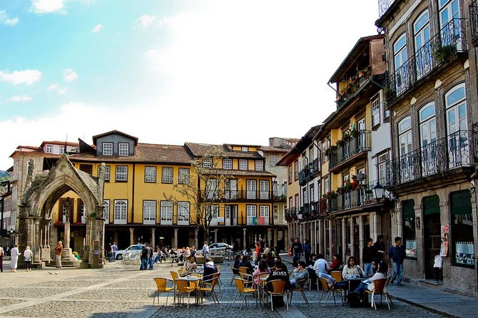 Guimarães & Braga Port Private Tour with Lunch and Green Wine - Guimarães old town: medieval streets with a guided storyline