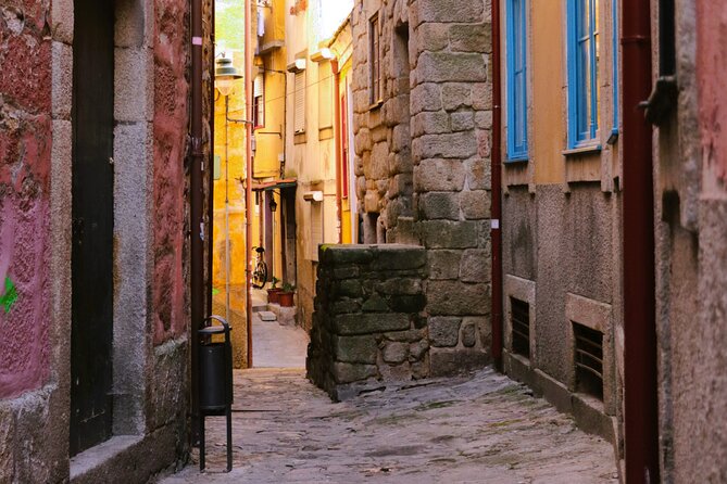 Half Day Private Tour in TukTuk Porto Jewish Heritage - Why a private tuktuk in Porto feels like the right pace