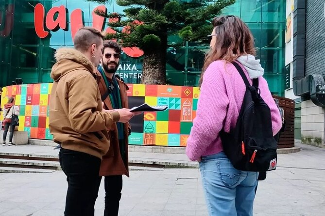 LGBTour Porto: Walk through Porto, discover the LGBTQIA+ History - Campo 24 de Agosto Garden: Pride’s Footprints in a Green Corner