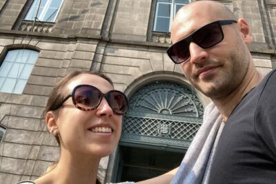 Love in Porto: Self-Guided Romantic Puzzle Walk - Getting Oriented: Start at the University Area and Fonte dos Leões