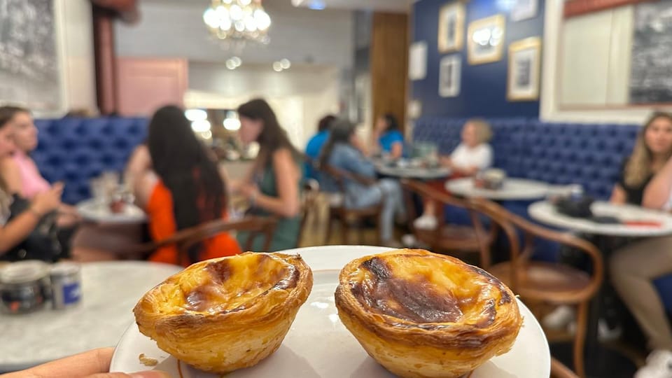 Matosinhos (Porto): “From the Sea to your Plate” Food Tour - Mercado Municipal de Matosinhos: where the tour stops talking and starts feeding