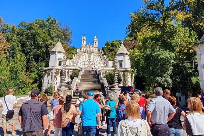 Minho Tour Private (Braga and Guimarães) Full Day - Minho in One Private Day: Braga and Guimarães at a Comfortable Pace