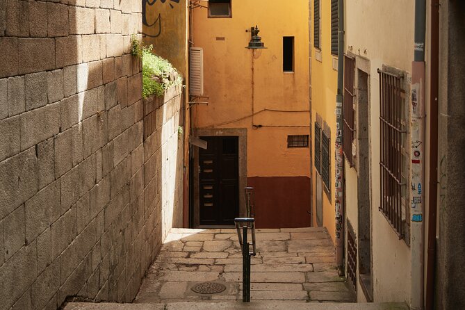 Mobile Photography through Porto hidden streets - The route: Porto’s photo rhythm stop by stop