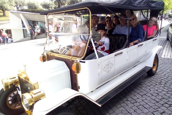 Old City Tour - Serra do Pilar and the panoramic bridge between worlds