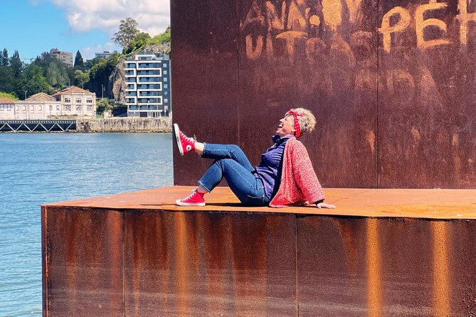 Photoshoot Session for Solo, Couples and Groups in Porto area - Price and logistics: what you’re paying for at $78.10 per person